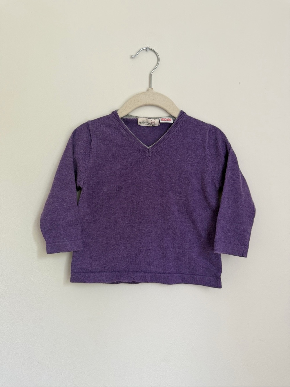 Zara Baby Purple V-Neck Long Sleeve Top (Size 12-18m)